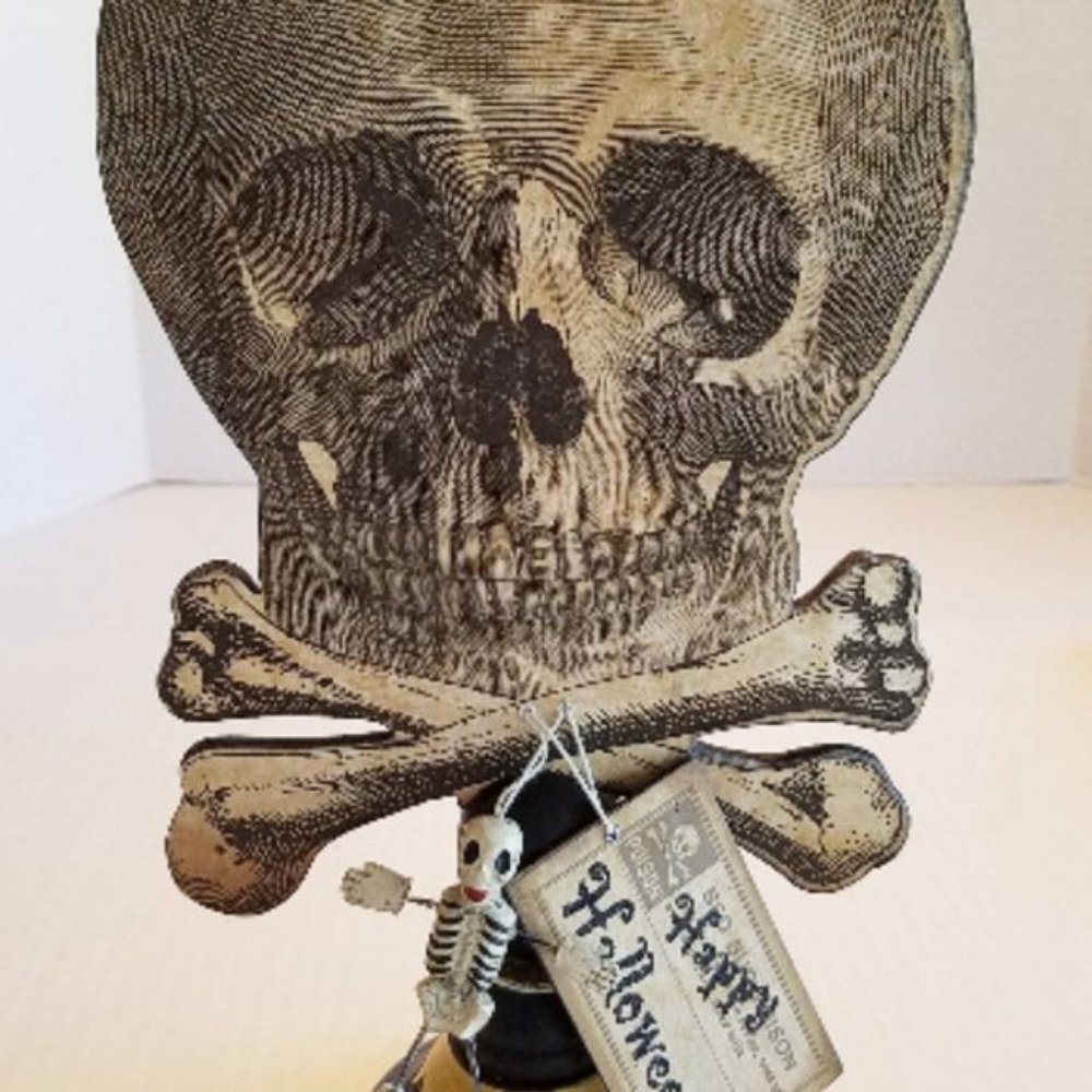 HALLOWEEN SKULL Table Center Piece Party Decoratio - Picture 5 of 6